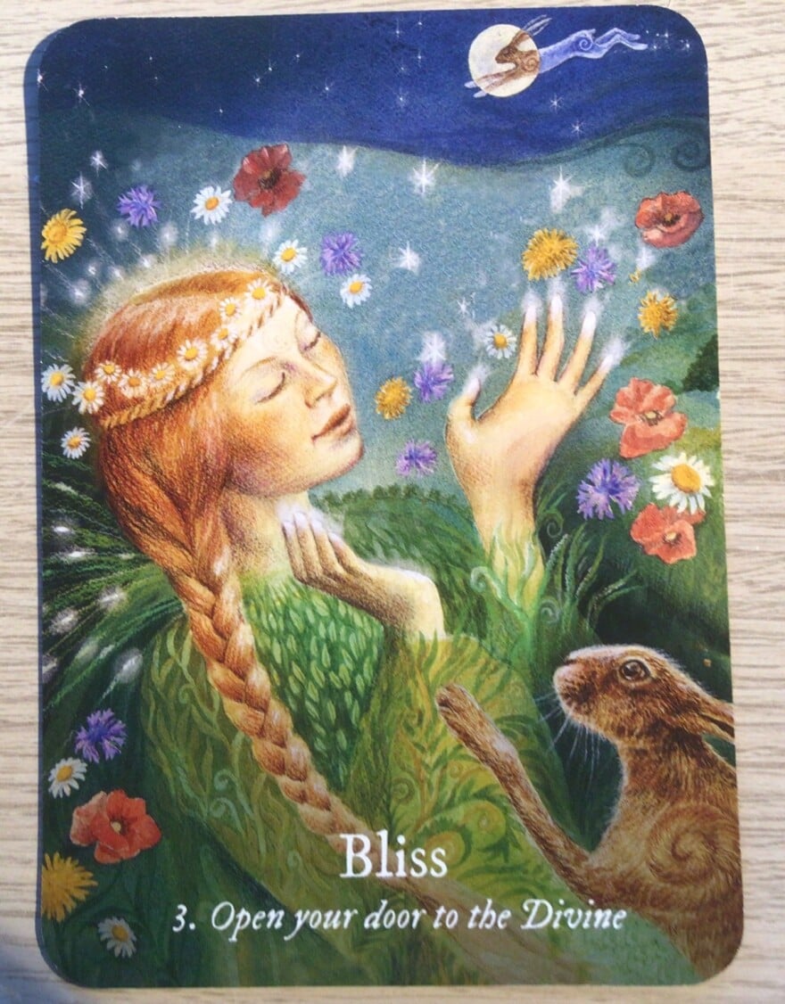 Goddess love oracle daily reading - blog post by m-c