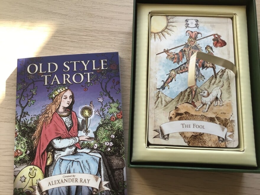 New deck: Old style tarot by Alexander Ray - blog post by m-c