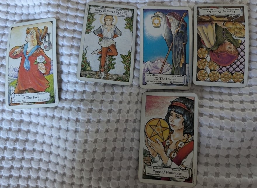 Daily Focus - tarot reading by Michelle