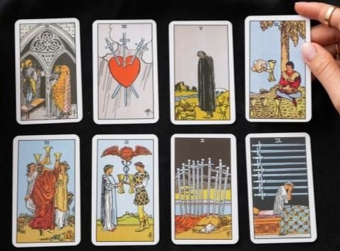 Relationship question - tarot reading by KJ jbhhnn