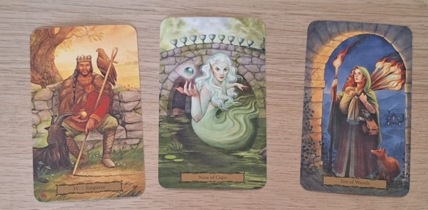 Leaving my current vocation. What are my options? - tarot reading by Shirleen Wong