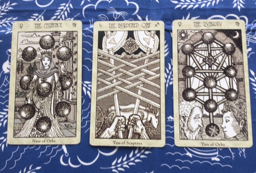 What do I need to know right now - tarot reading by m-c