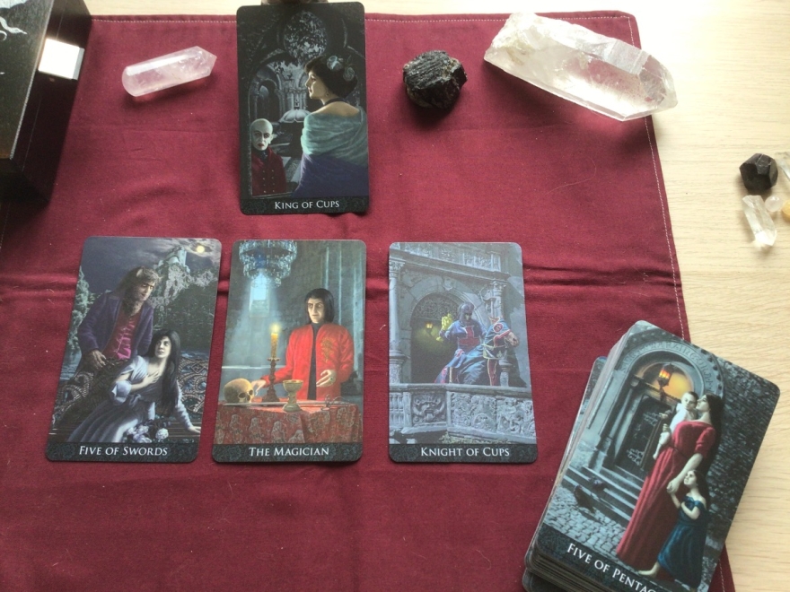 What is hidden? - tarot reading by m-c