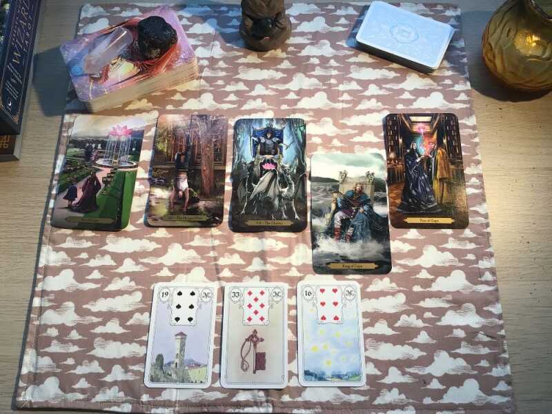 Yes or no and details - tarot reading by m-c